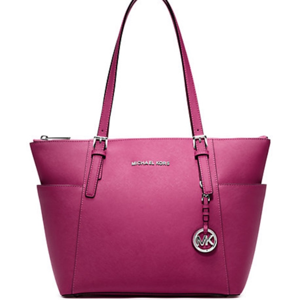 Michael Kors JET SET EAST WEST LEATHER RASPBERRY